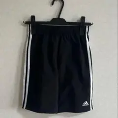 adidas ブラック ハーフパンツ　140