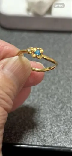 ブラジル産パライバトルマリン12号です。18k PGです。お花のリング