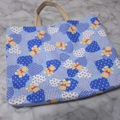 手提げバッグ