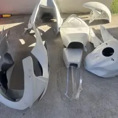yzf-r25用(2014) R-MOD リアシートカウル＋サイドカウル　新品 yzf-r25用(2014) R-MOD リアシートカウル＋サイドカウル 新品 - メルカリ