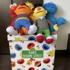 UNIQLO kaws セサミストリート　ぬいぐるみ　コンプリートBOX