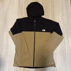 ベージュ マウンテンパーカー