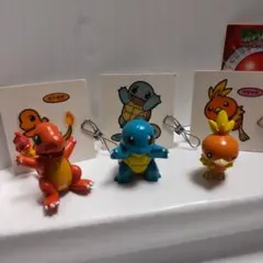 ポケットモンスターフィギュア、パンシール付、ヒトカゲ＆アチャモ＆ゼニガメ