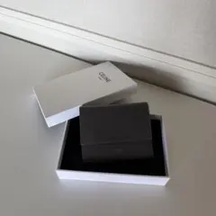 CELINE 三つ折り財布 グレーのサムネイル