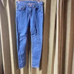 スキニーデニム 前後ポケット付き