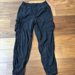 GAP ブラック カーゴパンツ Mサイズ