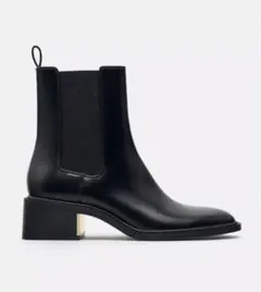 【1回のみ使用】ZARA 38 エナメルブーツ