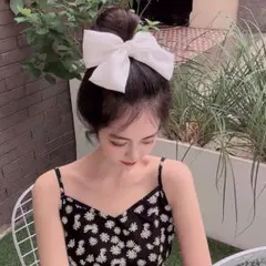 【新品】大きなリボンバレッタ ヘアピン ロリィタ 大きい 大きめ　アクセサリー