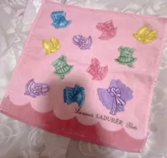 LADUREE ラデュレ 帽子柄 タオルハンカチ ピンクのサムネイル