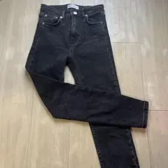 Item thumbnail for item b32aee70-a4ce-4654-b259-8dbd544c2caf