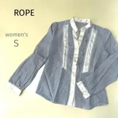 【ロペ】ストライプ フリル付き長袖シャツVネックノーカラーラメ入りレディースS