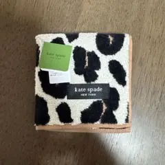 kate spade ヒョウ柄タオルハンカチ