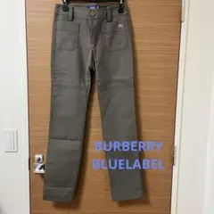 バーバリーブルーレーベル　パンツ(カーキ)