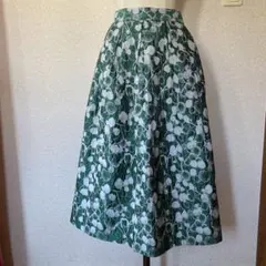 花柄フレアスカート ひざ丈 緑色