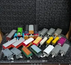 プラレール　きかんしゃトーマス　33個　まとめ売り　ジャンク