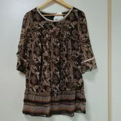 新品　未使用　五分袖チュニック 黒・茶色・ベージュ柄