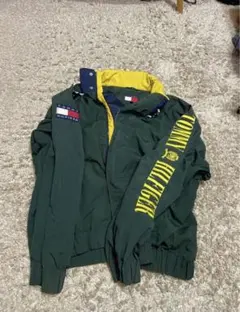 90s Tommy Hilfiger ナイロンジャケット　Tpablow着用