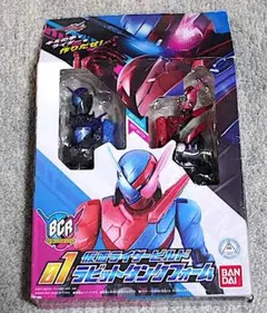 仮面ライダービルド 送料無料　ラビットタンクフォーム　01のサムネイル