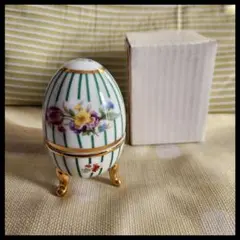 Item thumbnail for item 1ec28715-4a0c-4cab-ad7c-54f1d0efb665