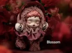 POP MART SKULLPANDA Blossom ぬいぐるみペンダント