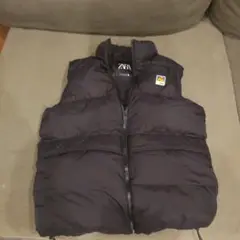 ZARA　ダウンベスト　M