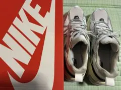 NIKE V2K RUN