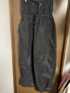 リベリス スノーボードウェア