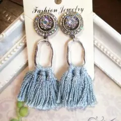 スワロフスキー風タッセルピアス/イヤリング(ハンドメイド)