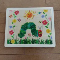 木製パズル はらぺこあおむし