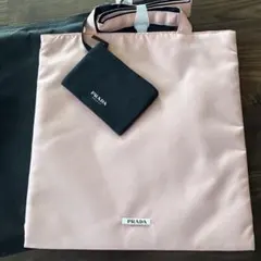 最終値下げ》PRADA ♡リバーシブル トートバッグ ポーチ付き - メルカリ