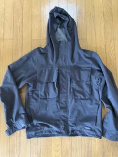 patagonia イスマスユーティリティジャケット