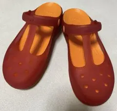 【お値下げ】Crocs メリージェーン　ピンク&マンゴー Tストラップ Ｗ8のサムネイル