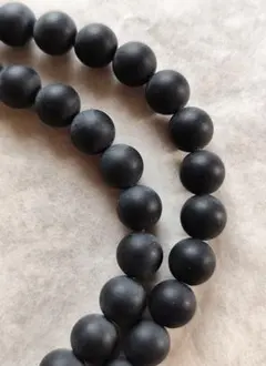 No.931　つや消しのモードな石ビーズ　12㎜