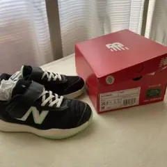 【美品】New Balance スニーカー 20.5cm テニスシューズ