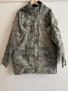 軍服 ミリタリージャケット ウインドブレーカー米軍基地 迷彩