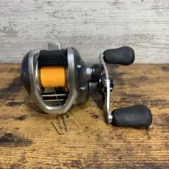 超希少 USシマノ クラドCU-201SF 左ハンドル 実釣未使用品 7/31〜 超希少 USシマノ クラドCU-201SF 左ハンドル 実釣未使用品 7/31
