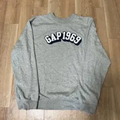 GAP 1969ロゴ　スウェットシャツ