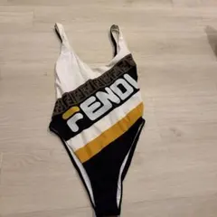FENDI ワンピース水着 ロゴデザインのサムネイル