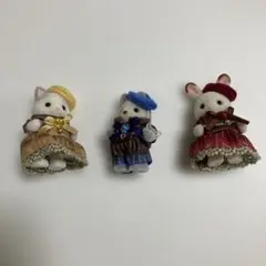 A*a様 シルバニアファミリー×デルレイ コラボ 赤ちゃん3体セット チョコなし