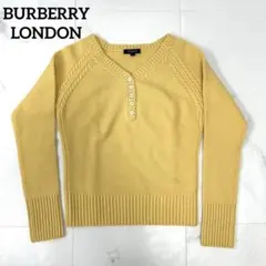 カシミヤ バーバリーロンドン ケーブルニット 刺繍ホースロゴ シェルボタン
