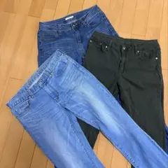 Item thumbnail for item 2eae7606-9e8a-4bb0-bed5-11b8a9d308a3