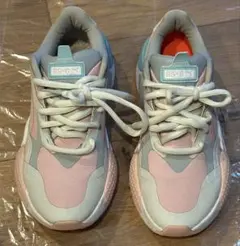 PUMA RS-G スニーカー ゴルフ 23.5のサムネイル