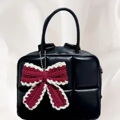 編み物 リボン キーホルダー 大きめ かわいい バッグチャーム ハンドメイド 赤
