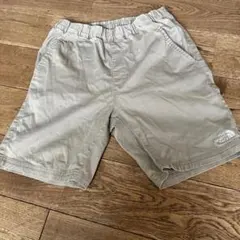 ベージュ ハーフパンツ ゴムウエスト　ノースフェイス