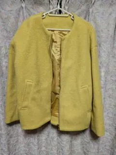 ノーカラー　ハーフコート Mサイズ