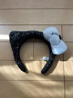 USJ ハローキティ　スパンコール黒カチューシャ シルバーリボン