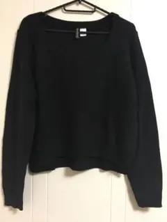 DIVIDED BY H&M ブラックニットセーター