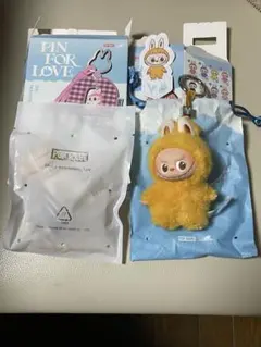 ラブブ PIN For Love イニシャルY チャーム＆ぬいぐるみ