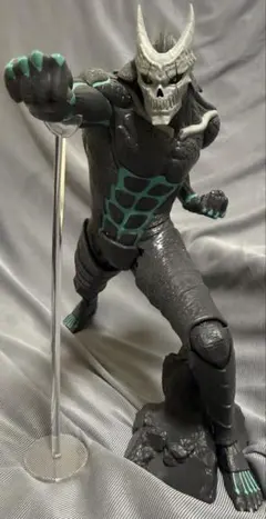 怪獣8号 フィギュア 本体