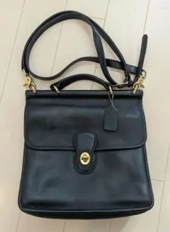 オールドコーチ ショルダーバック　黒　ウィリス 9927 ターンロック